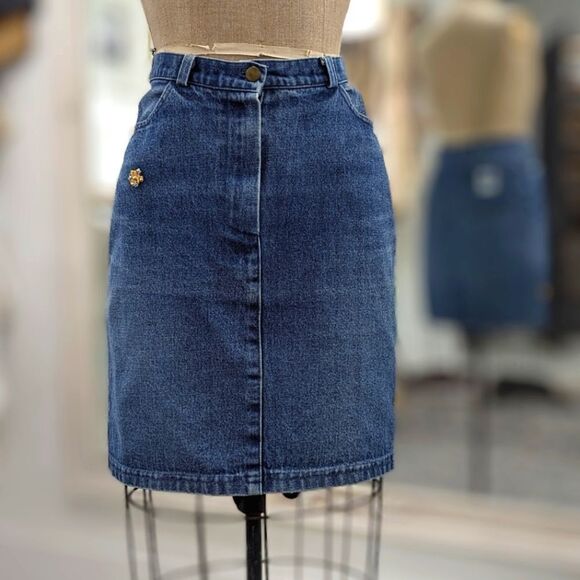 Vintage Denim Mini Skirt - Picture 6 of 6